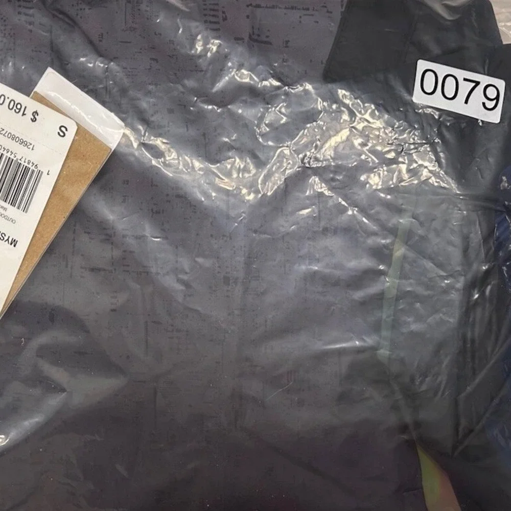 New W/Tags‎ Adidas My Shelter W.R. Mens Outdoor Jacket Black/Halo Packable Sz. S
